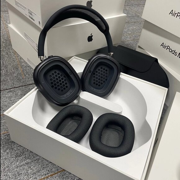 airpod max usb-c - Picture 6 of 8